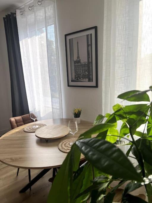 Appartement Cosy Et Lumineux Avec Parking Gratuit Colmar Exterior foto